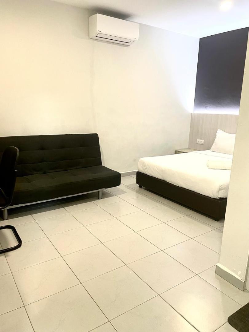 Garden Inns Motel Kangar Exterior foto