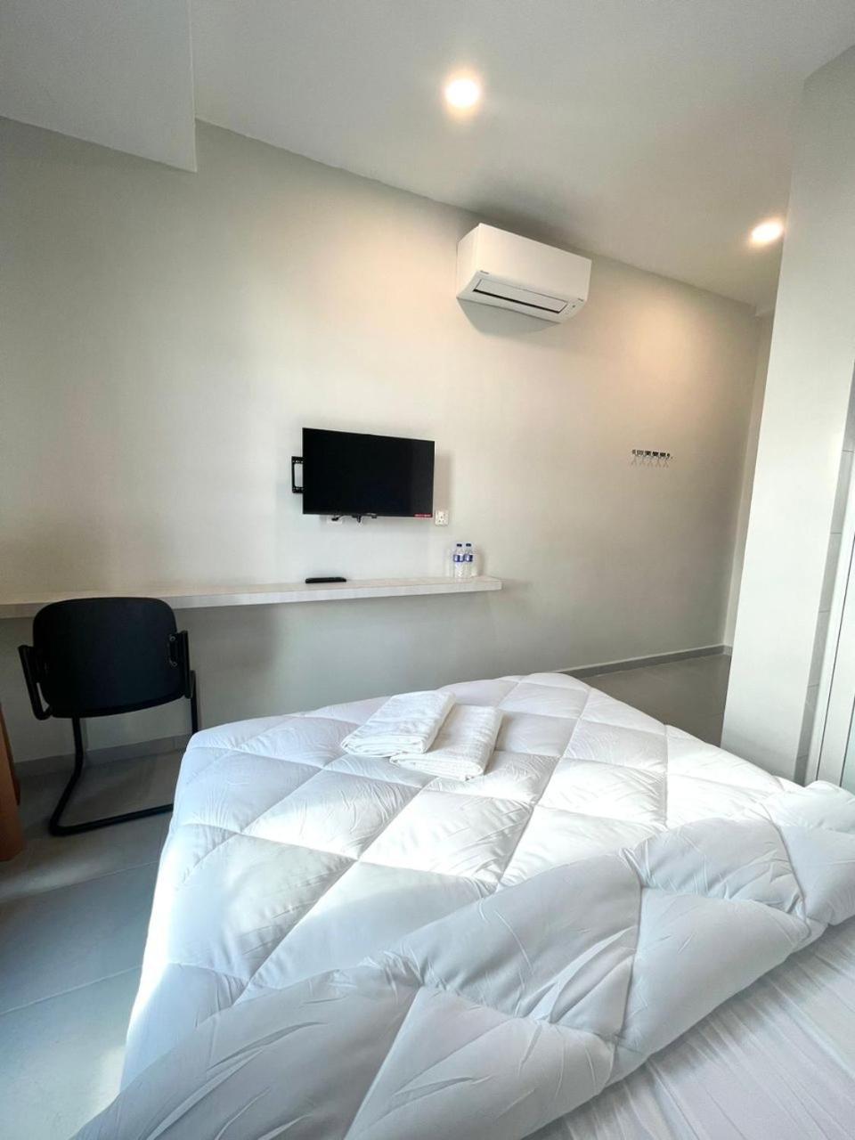 Garden Inns Motel Kangar Exterior foto
